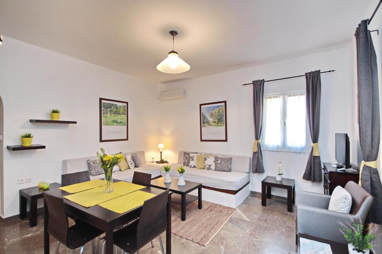 Aloe Luxury Apartments Porto Heli Exterior foto